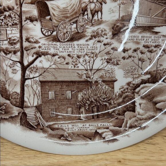Johnson Brothers - Pennsylvania German Folklore - Ontario - 10" Decorative Plate - Picture 3 of 6